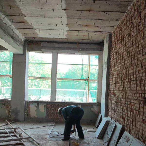 房屋加固施工